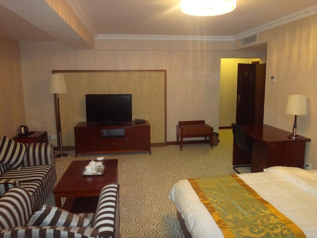 Platinum Hotel Ułan Bator Zewnętrze zdjęcie