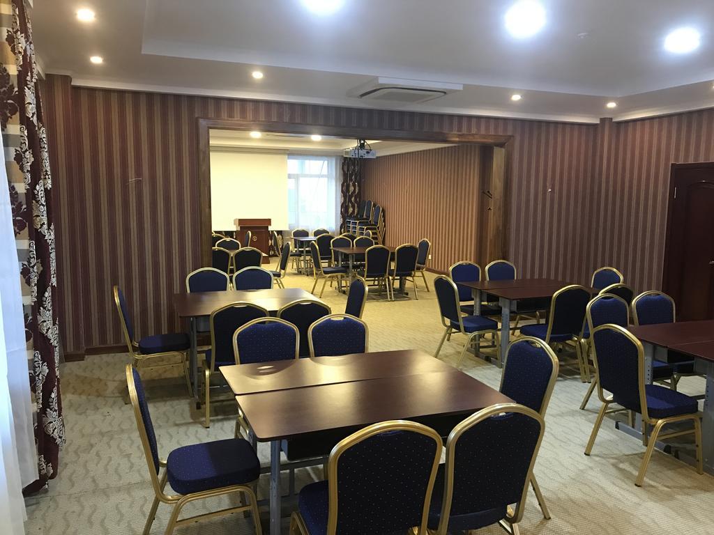 Platinum Hotel Ułan Bator Zewnętrze zdjęcie
