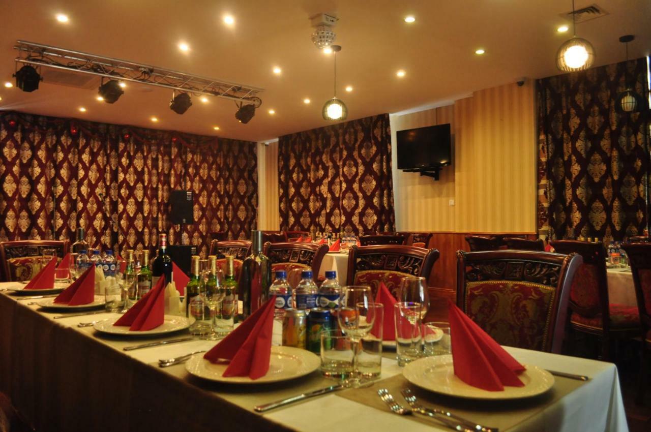 Platinum Hotel Ułan Bator Zewnętrze zdjęcie